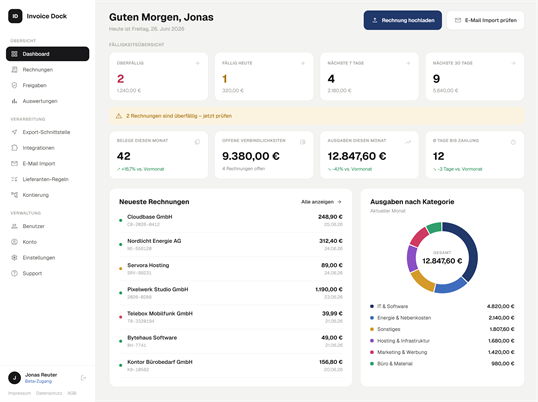 Invoice Dock Dashboard: Fälligkeiten, offene Verbindlichkeiten und Ausgaben auf einen Blick.